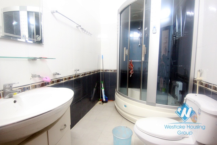 Spacious 5 floor house for lease in Cau Giay, Ha Noi